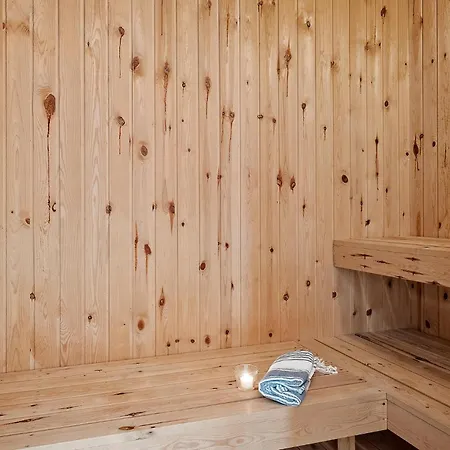Cozy In With Sauna